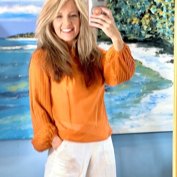 ⭐️Moda International, Rich Orange Pull-On Top, Excellent Condition, Beautiful,XS - Picture 4 of 9